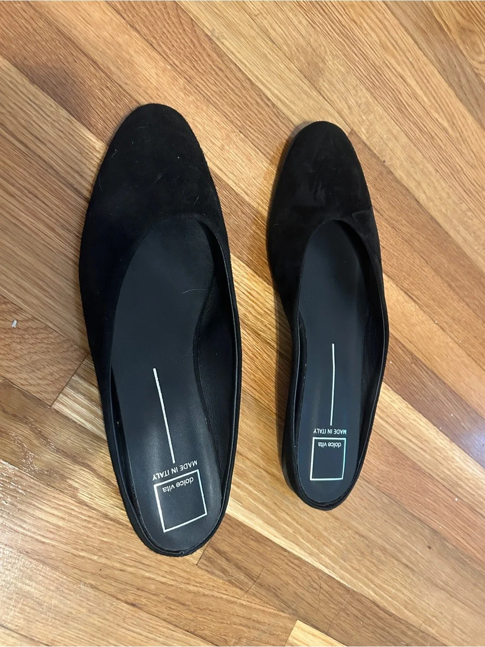 Dolce Vita black suede